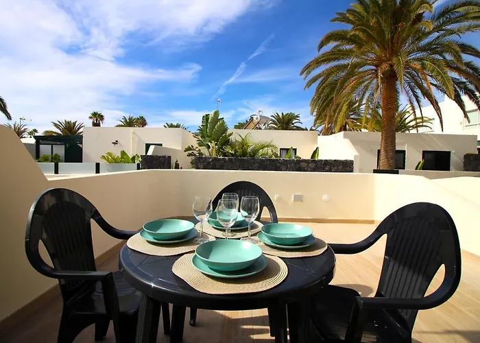 Blue Sand Apartment In Costa Teguise